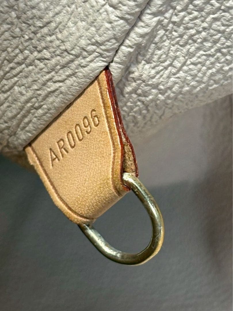 ルイヴィトン　バケットGM バケツ型　トートバッグ　モノグラム