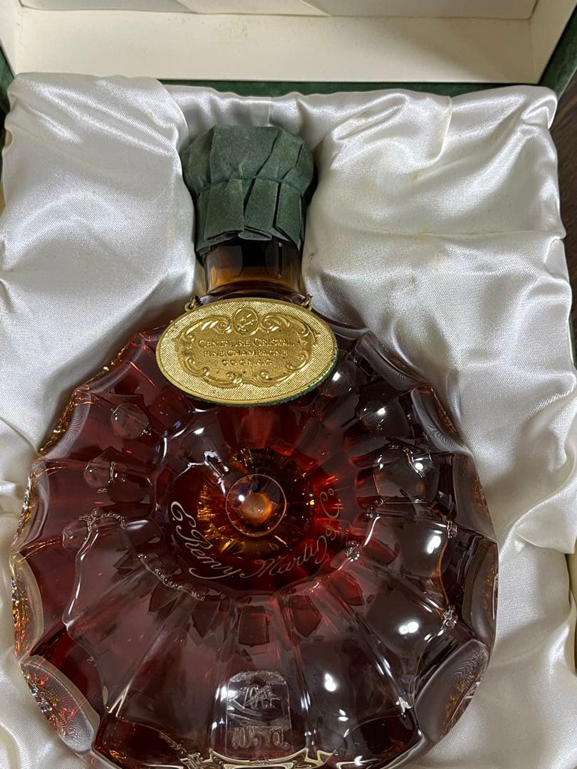 レミーマルタン セントークリスタル バカラボトル 700ml