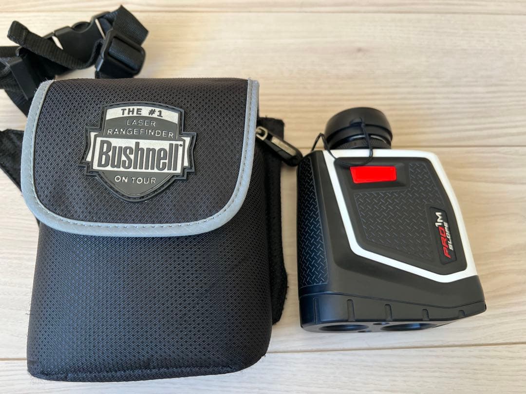 Bushnell PRO 1M ゴルフ用距離計