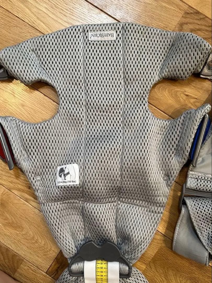 極美品ベビービョルンミニAirグレー