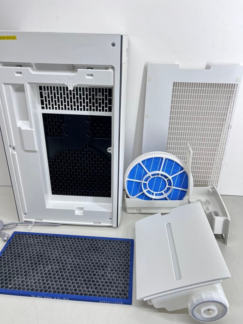 SHARP 　KI-PX70-W　２２年製　加湿空気清浄機