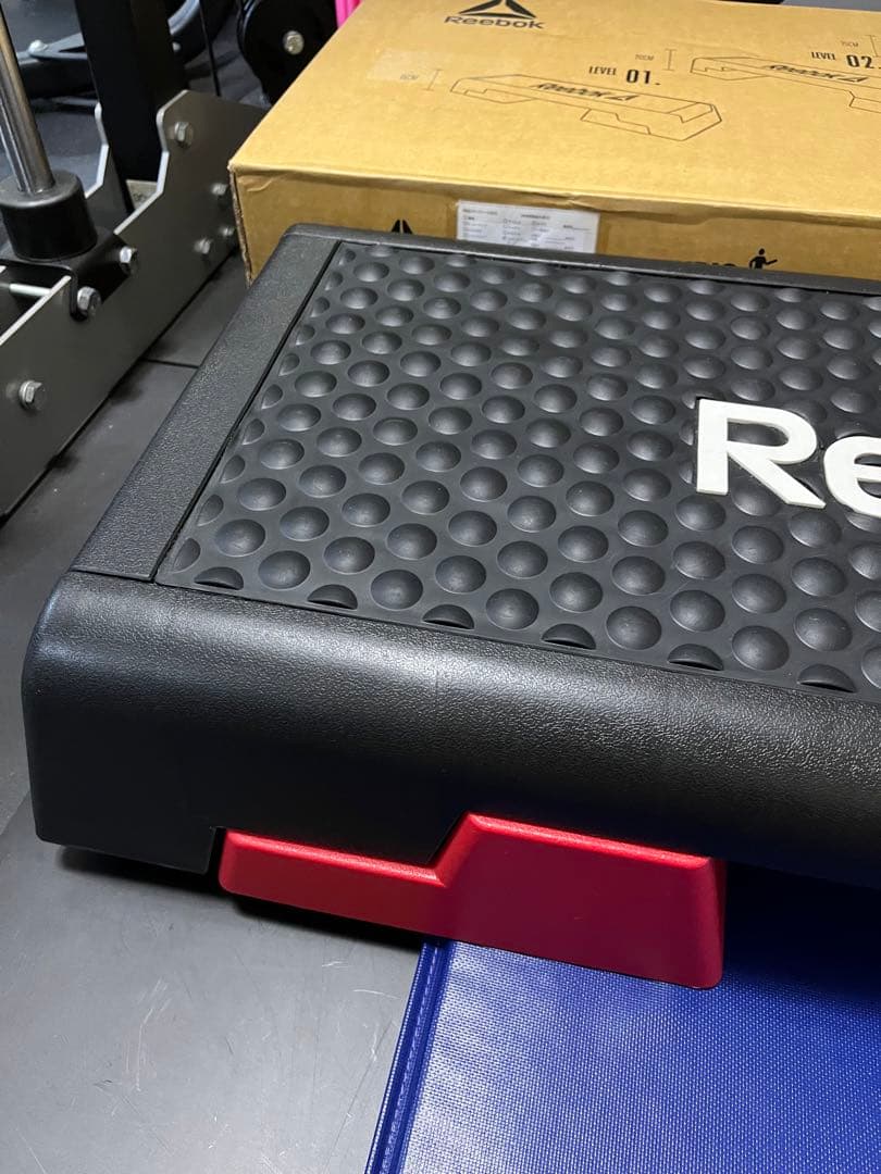 【美品】Reebok(リーボック)ステップ台昇降3段階調節 踏み台