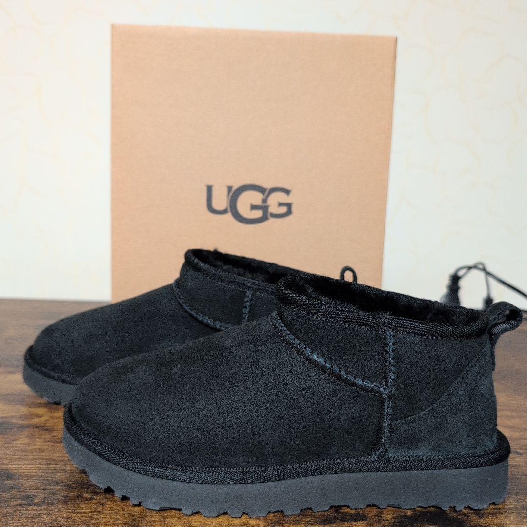超美品　UGG　ウルトラミニ　クラッシックムートンブーツ　24センチ