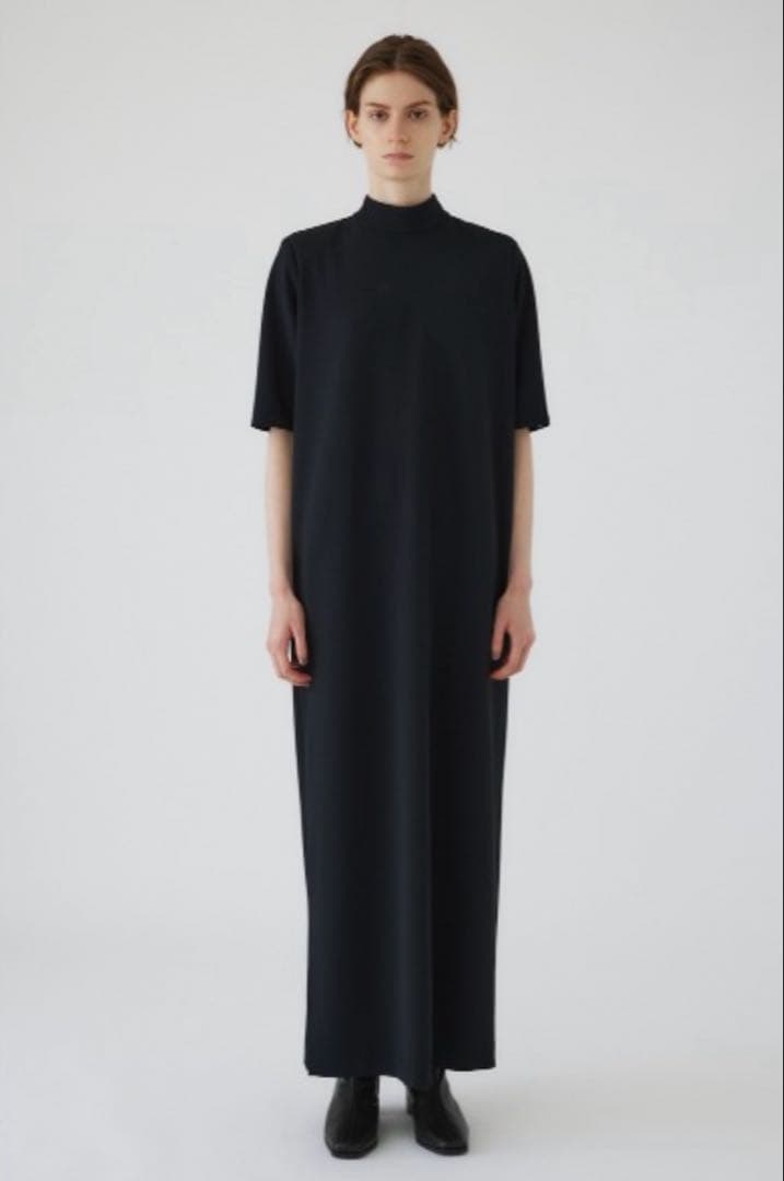 RIM.ARK リムアーク　Back v neck OP サイズ38