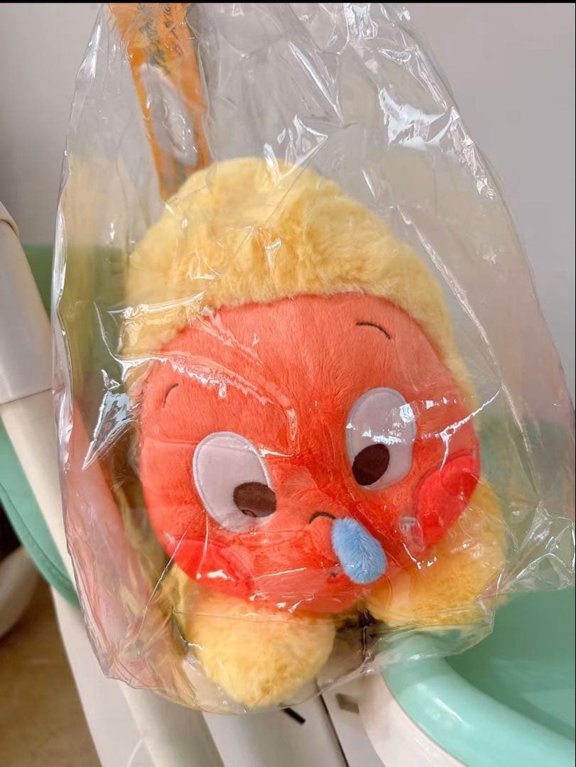 【POPMART】「私たちはみんな星人です」ぬいぐるみの抱き枕