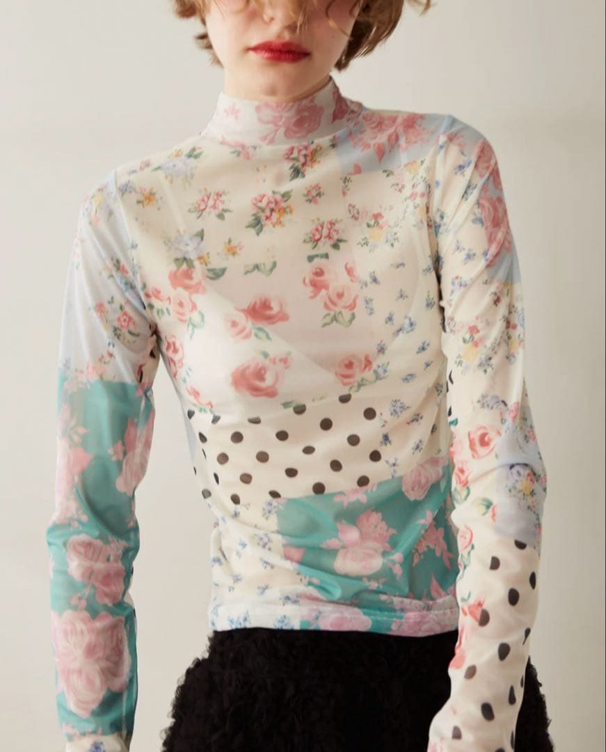 トップス NOSTALGIC PATCHWORK SEE-THROUGH TOPS