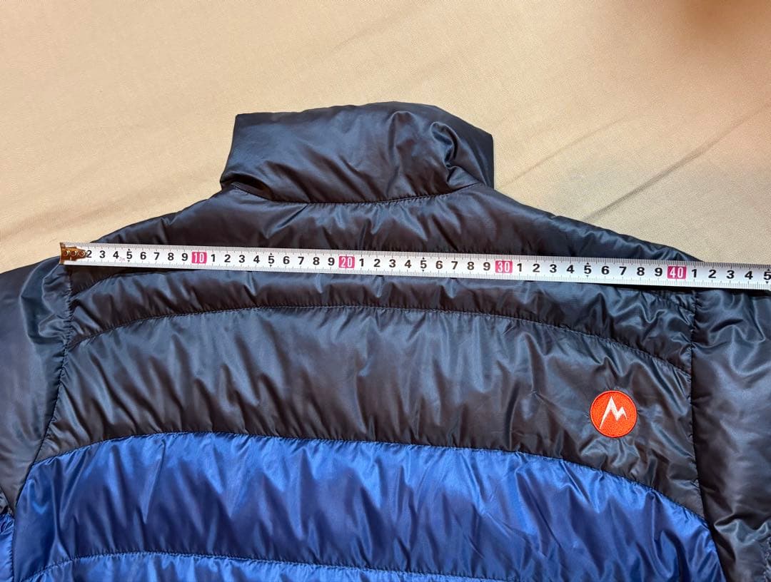 美品 ☆好配色☆ Marmot ライトダウンジャケット (M)