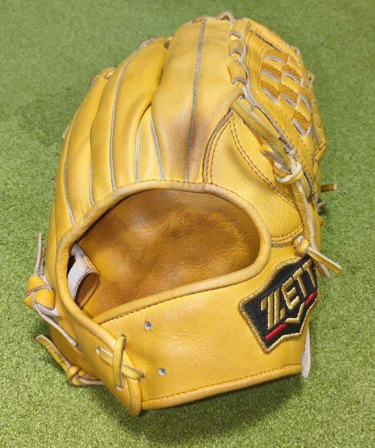 ZETT PROSTATUS軟式内野サイズ４ BRGB30050源田モデル