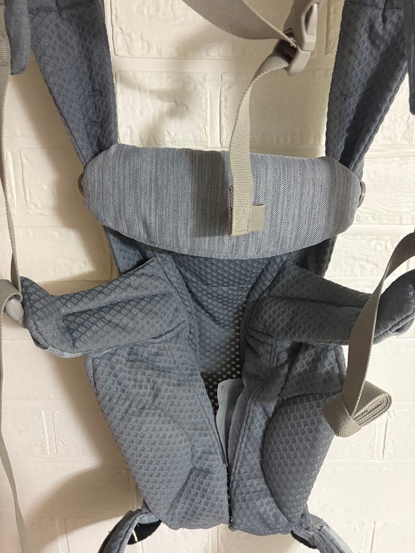 ergobaby OMNI breeze 抱っこひも【美品】ポーチ付き