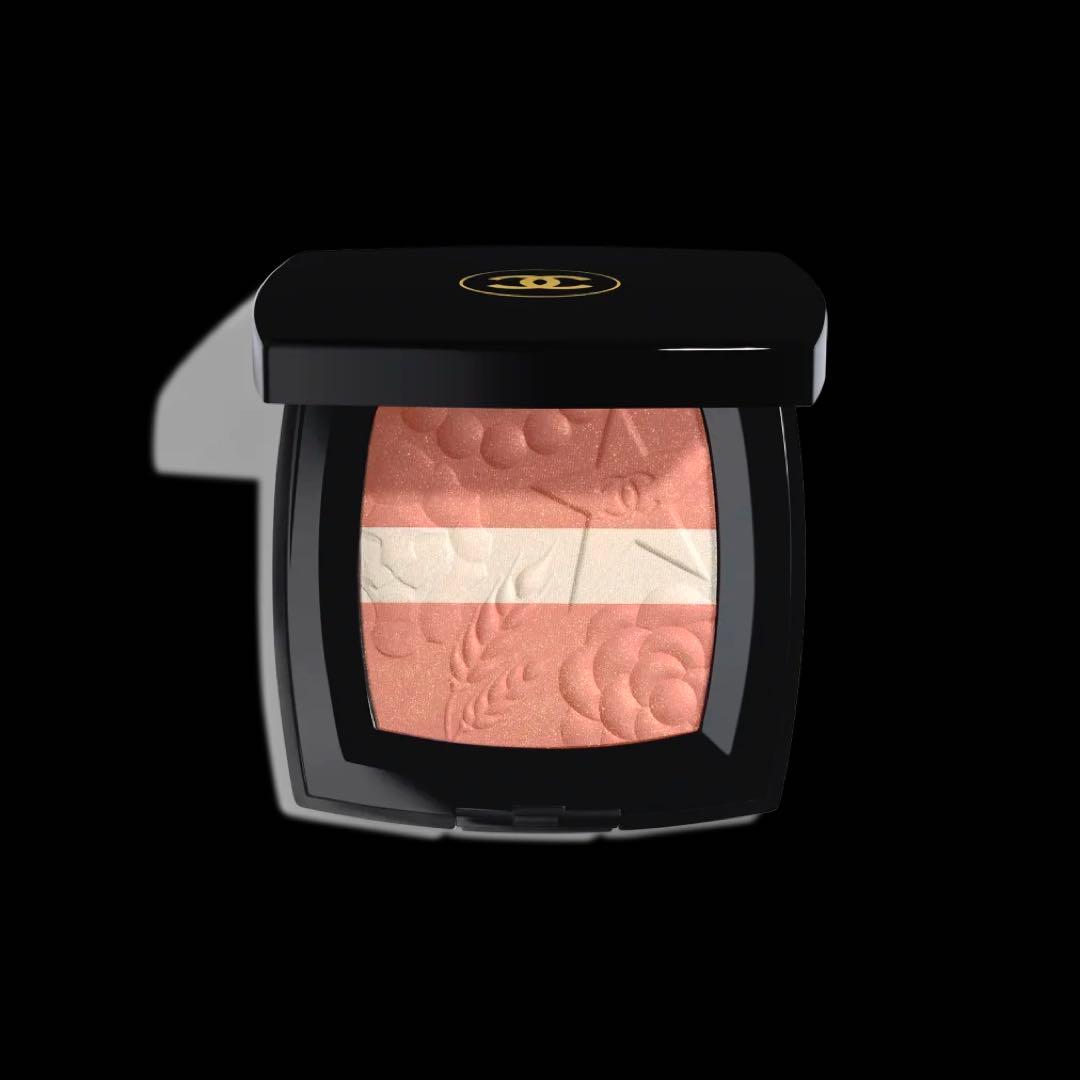 限定品☆シャネル　チークカラーハイライター 　レ　シーニュ　ドゥ　シャネル998