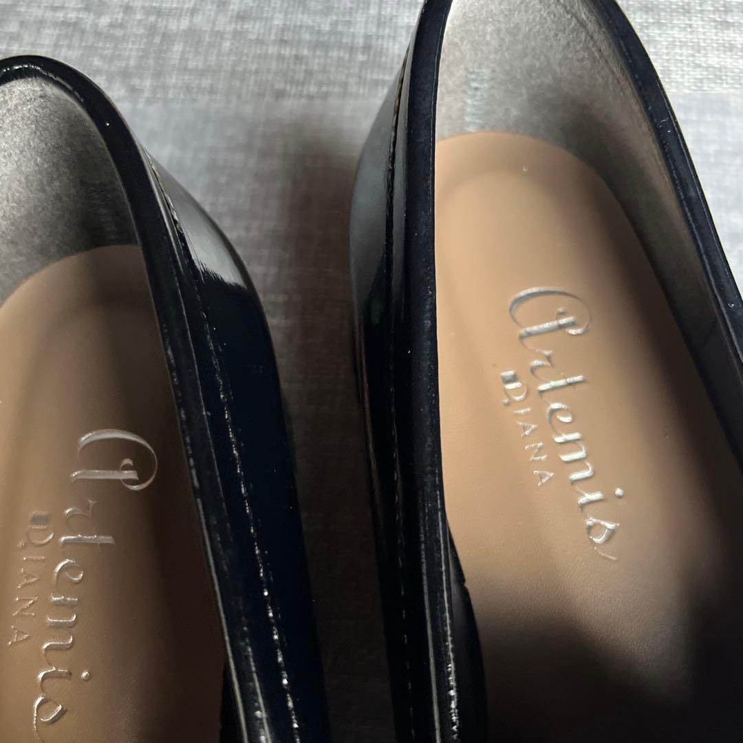 アルテミスバイダイアナ 厚底 エナメル タッセルローファー 黒 ブラック 美品