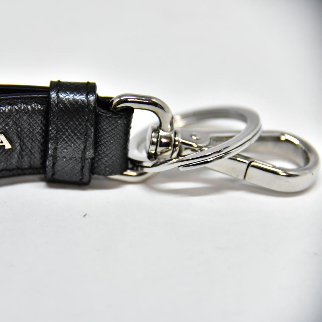 鑑定済 プラダ PRADA キーリング 三角ロゴ サフィアーノ 2PP68T