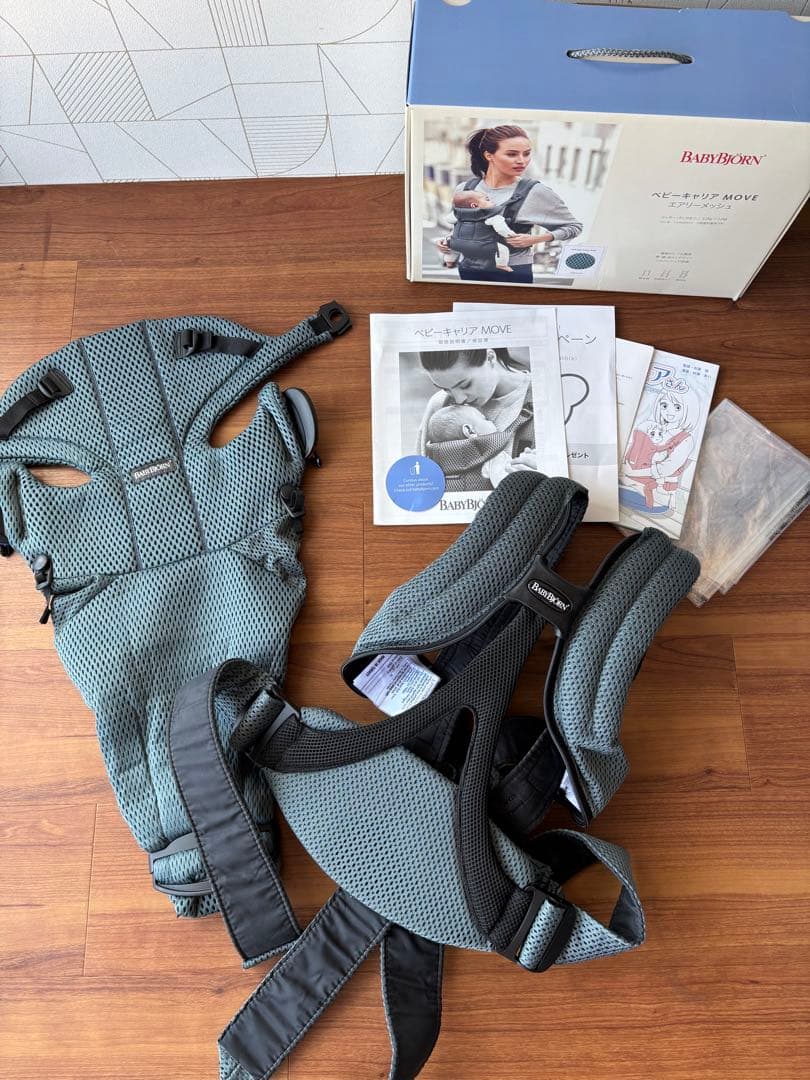 ベビービョルン　MOVE　エアリーメッシュ　セージグリーン　取扱説明書　箱付き