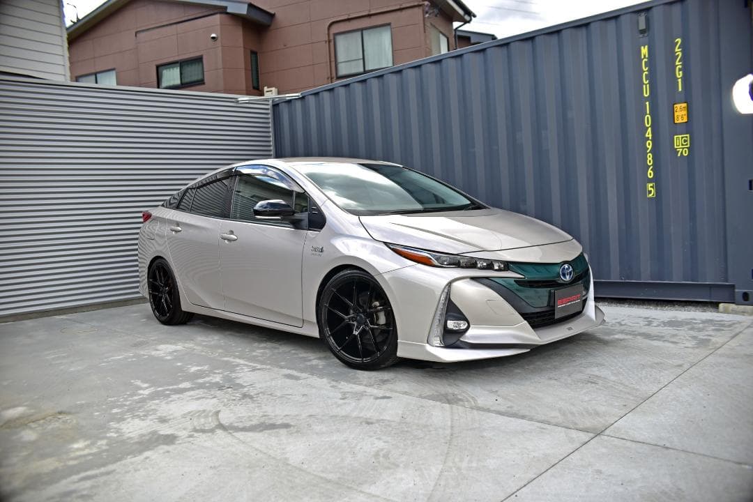 50プリウス＆PHV専用　19インチホイール＆タイヤ4本SET 新品未使用品