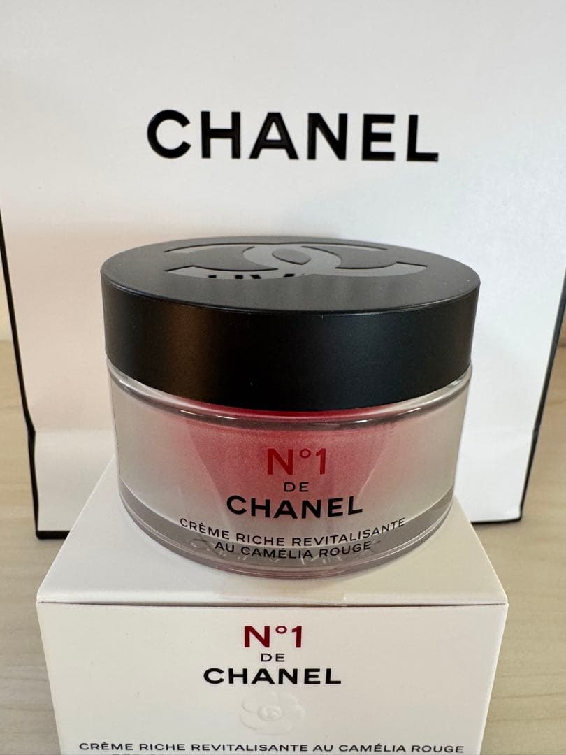新品未開封　袋付き　CHANEL N°1 deフェイスクリーム 50g