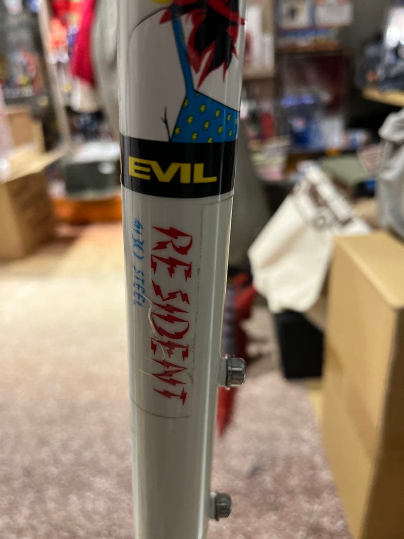 EVIL BIKES RESIDENT クロモリピストフレームのみ