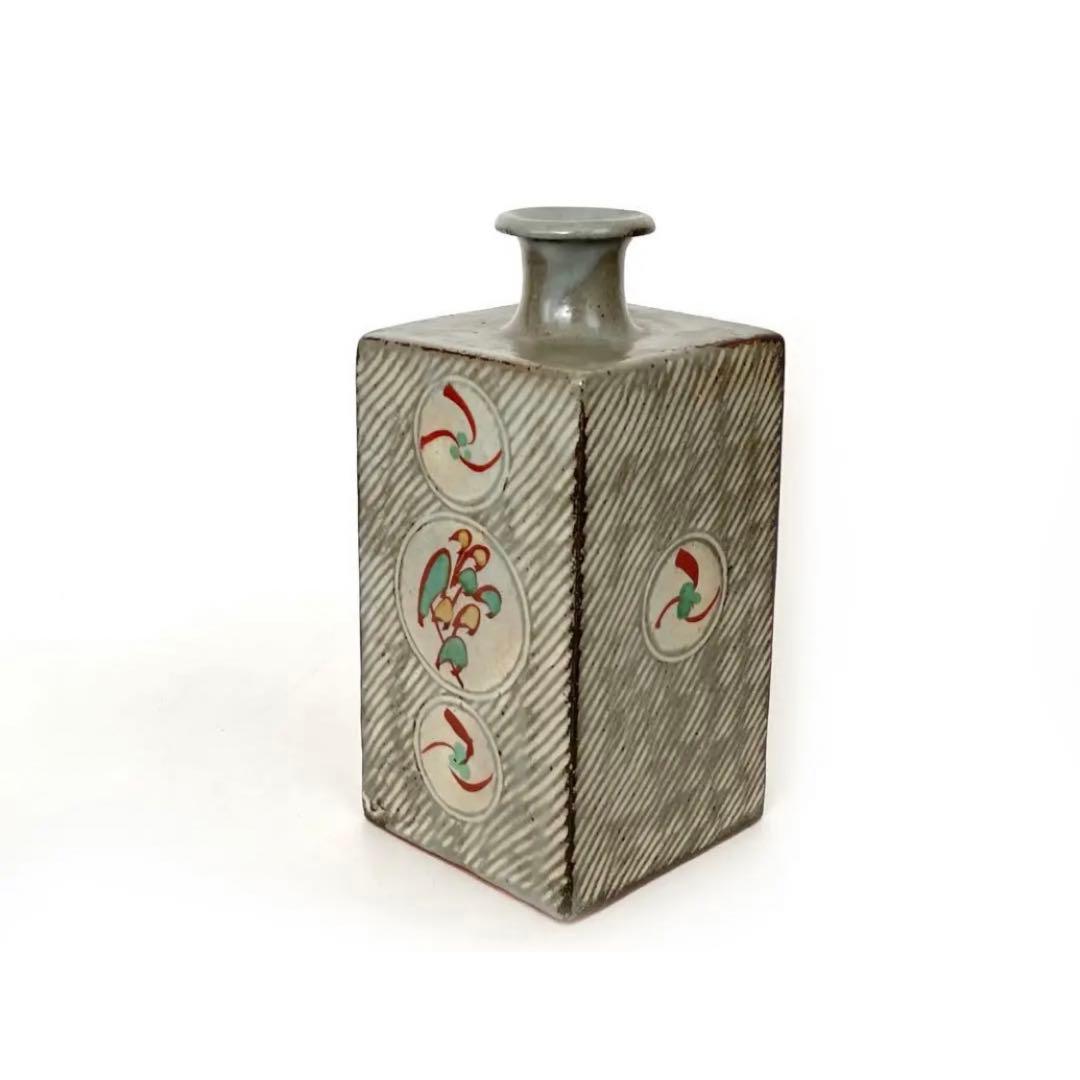 陶芸家　人間国宝　島岡達三　象嵌赤絵　方壺　角瓶　花瓶　花入　縄文象嵌　共箱