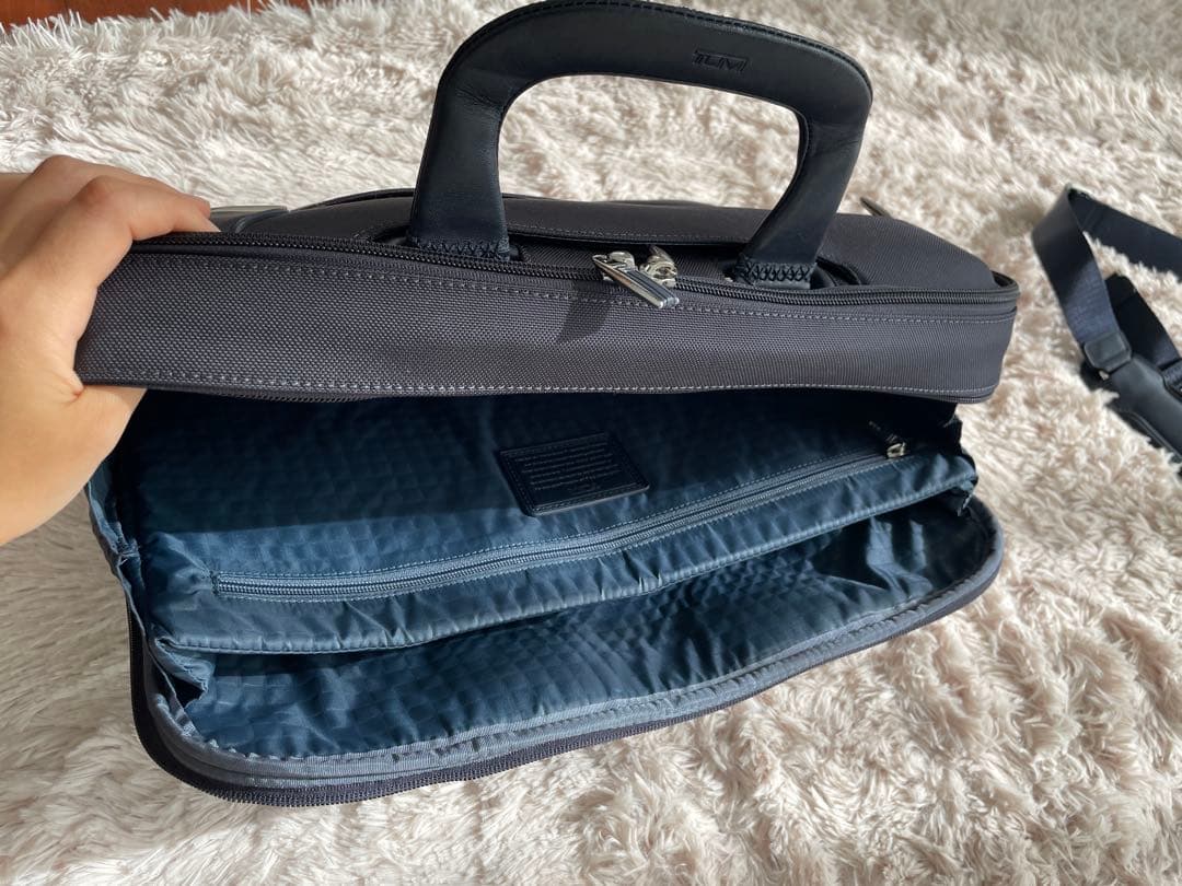 [新品タグ付]Tumi ビジネスバッグ ネイビーメンズ