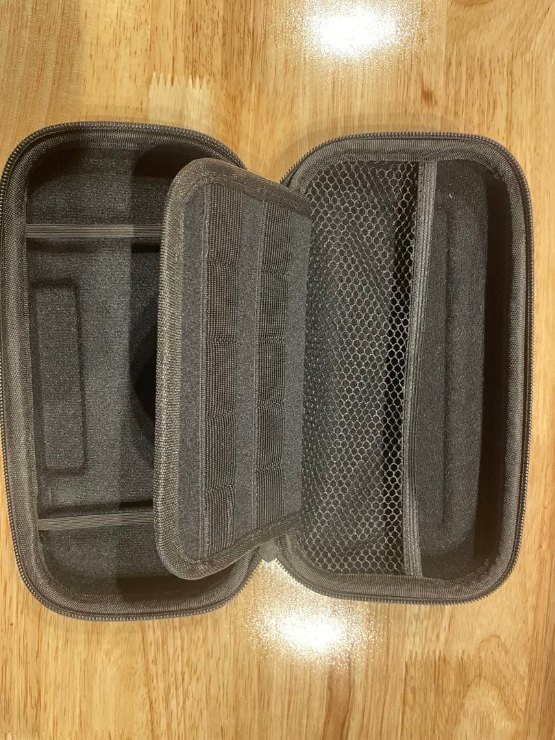 Nintendo Switch Lite イエロー 箱付き　ケース　充電コード付