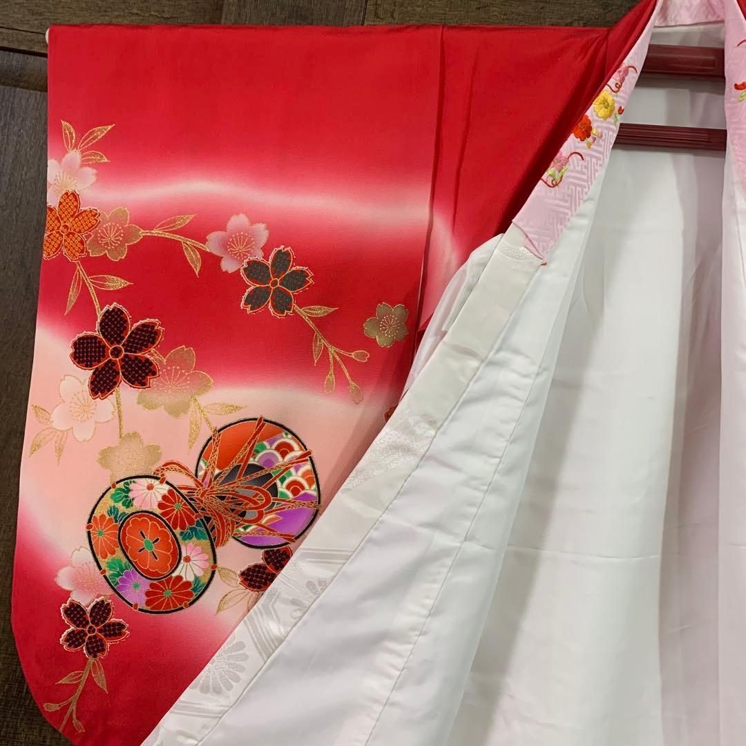 赤とピンクのグラデーション鼓模様お宮参り着物（内袖・長襦袢）