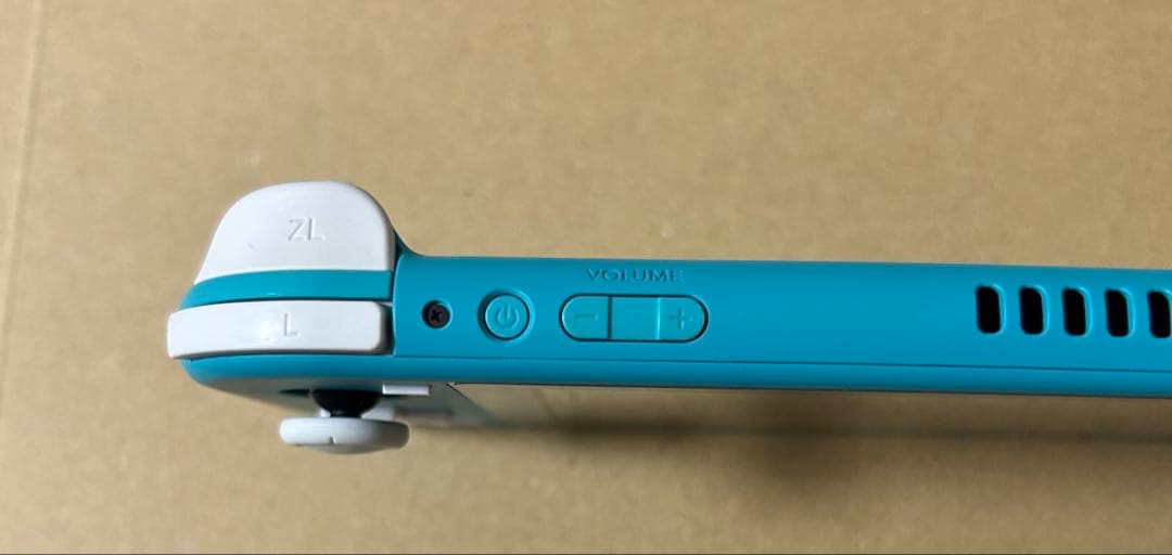 ニンテンドースイッチライト ターコイズ　本体のみ中古品☆