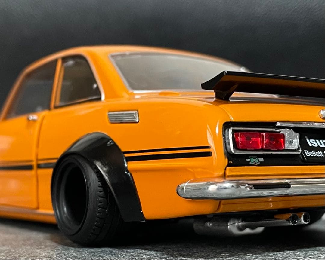 1/24 アシェット 国産名車 ISUZU ベレット GTR改 旧車 カスタム