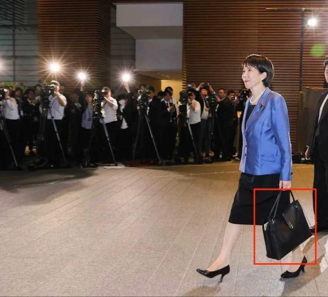 【即完売】高市早苗総理　濱野皮革工藝グレースディライトトート ブラックA4