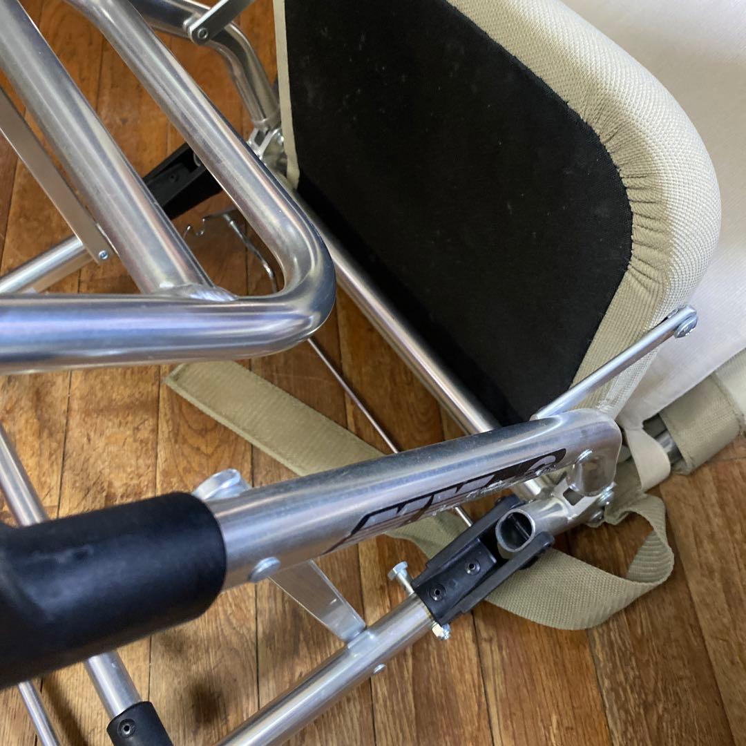 介護用椅子　折りたたみ可能　ブレーキ付き　送料込み