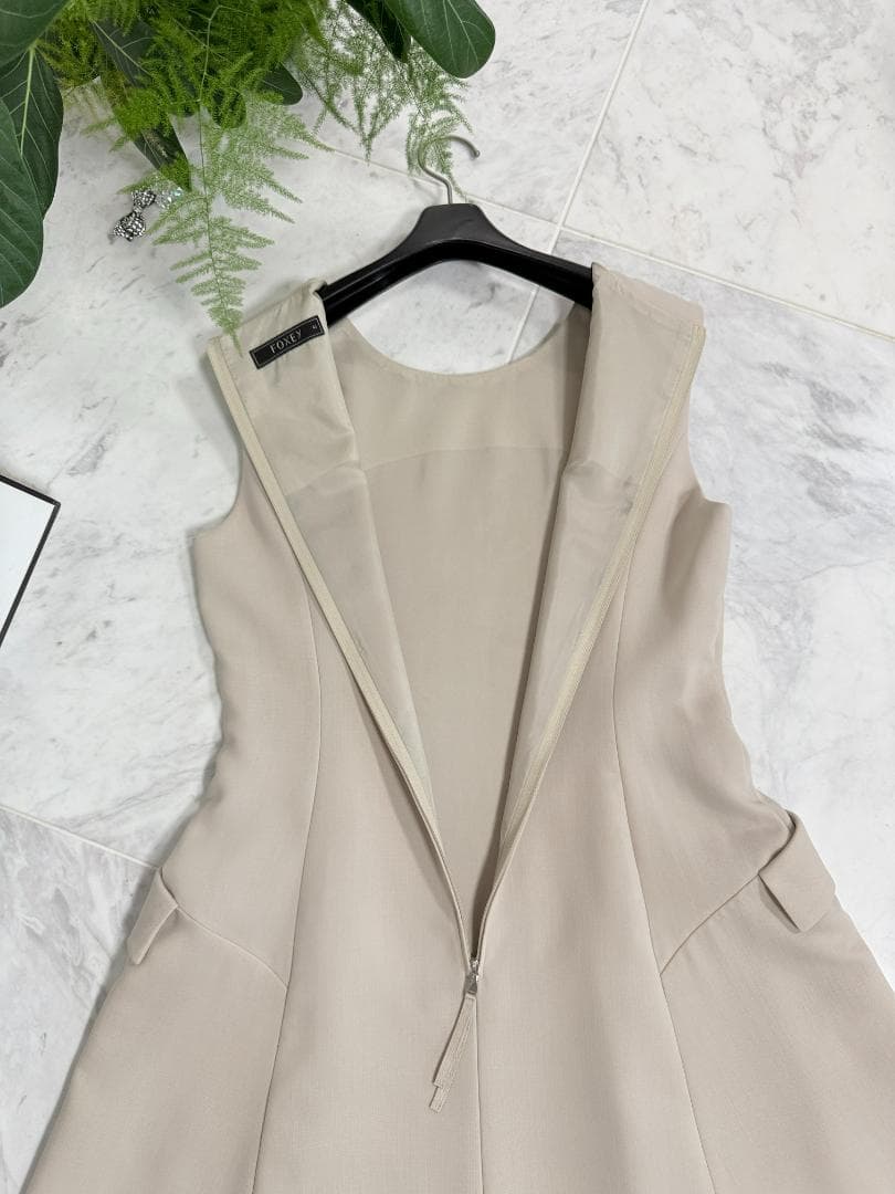 新品同様★FOEXY/フォクシー ワンピース フレンチフラップ F刺繍 希少42