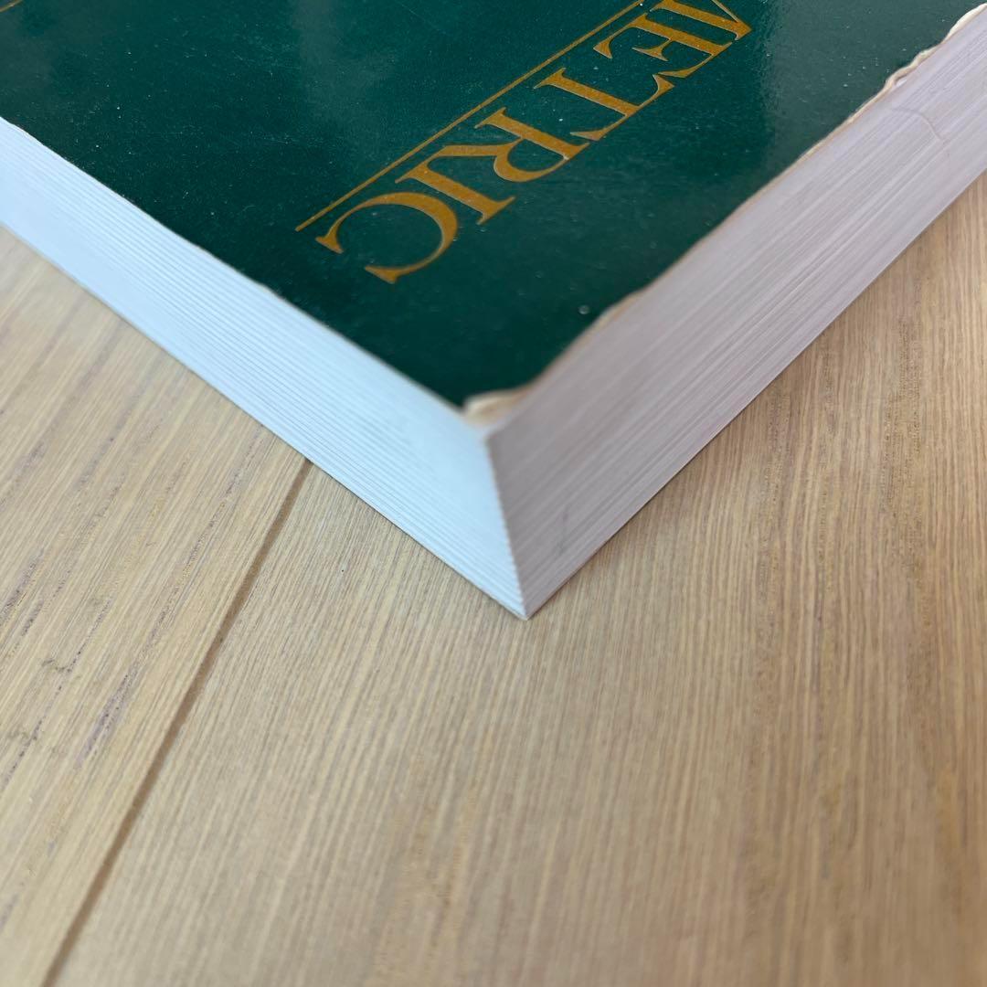 洋書 Econometric Models and Economic