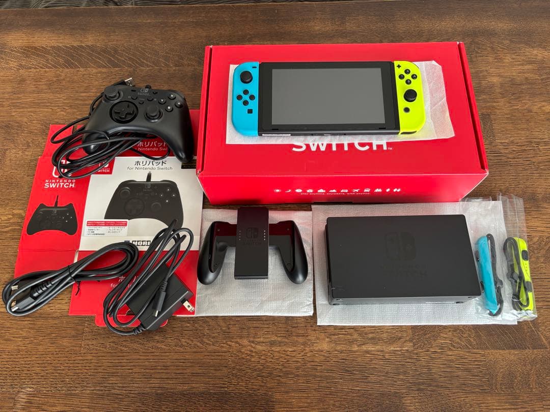 【超美品】Nintendo switch 本体　ニンテンドースイッチ