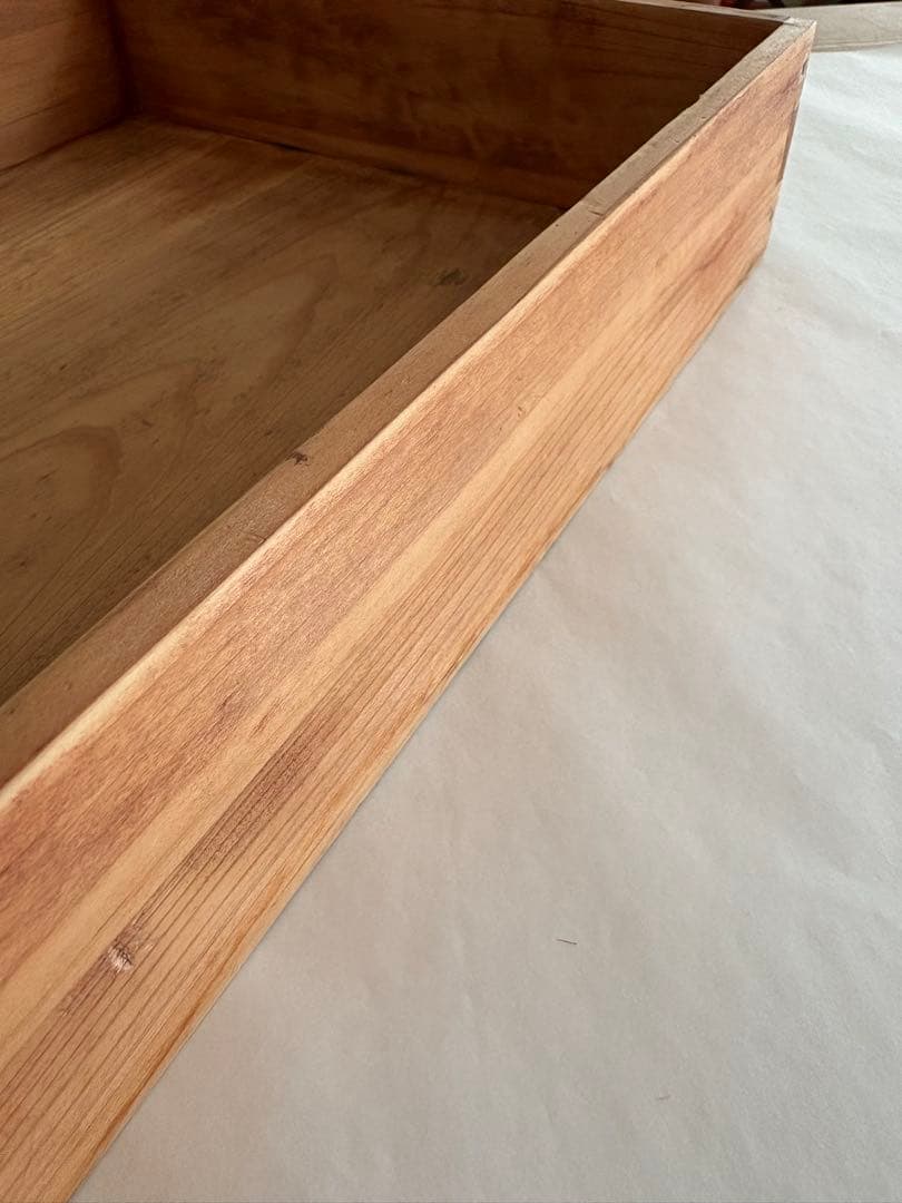 木製ガラス蓋付きボックス　アンティーク 表参道のpejite青山で購入