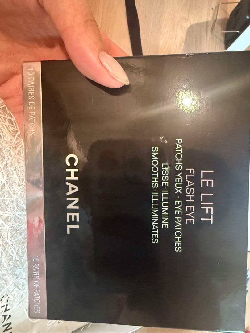 シャネル新品LA CRÈME MAIN & LLフラッシュアイCHANEL