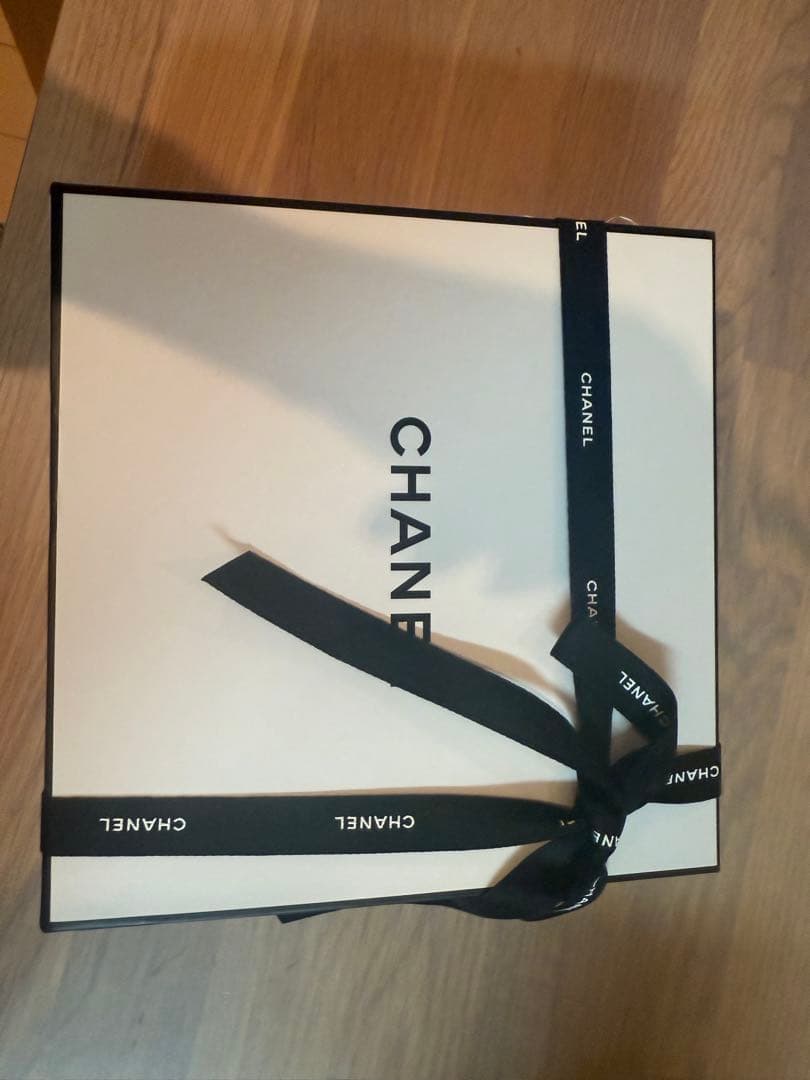 シャネル新品LA CRÈME MAIN & LLフラッシュアイCHANEL