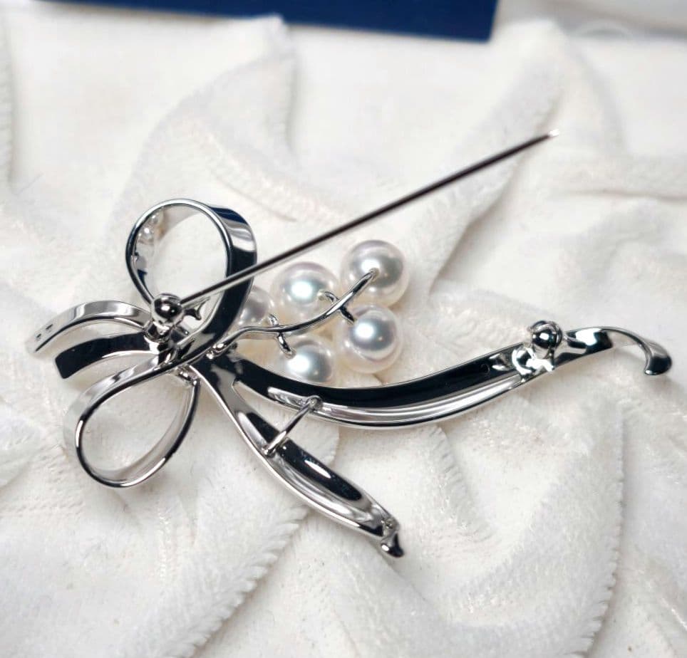 【未使用級 最高級】ミキモト ブローチ パール リボン 愛子様 ご着用 箱付き