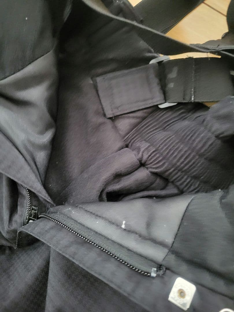 160 フェニックス スキーウェア 黒 男の子 女の子 スノーボード