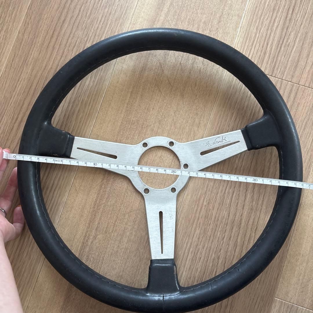 E. Nardiステアリング 3スポーク