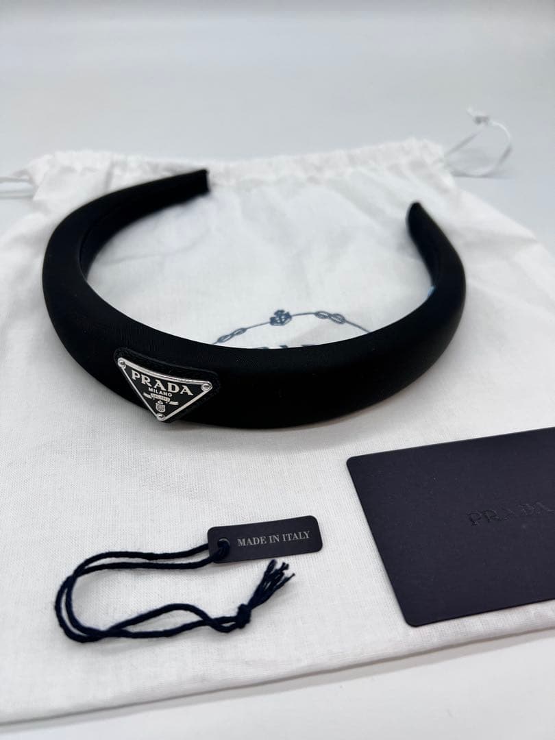 PRADA ブラック ヘアバンド