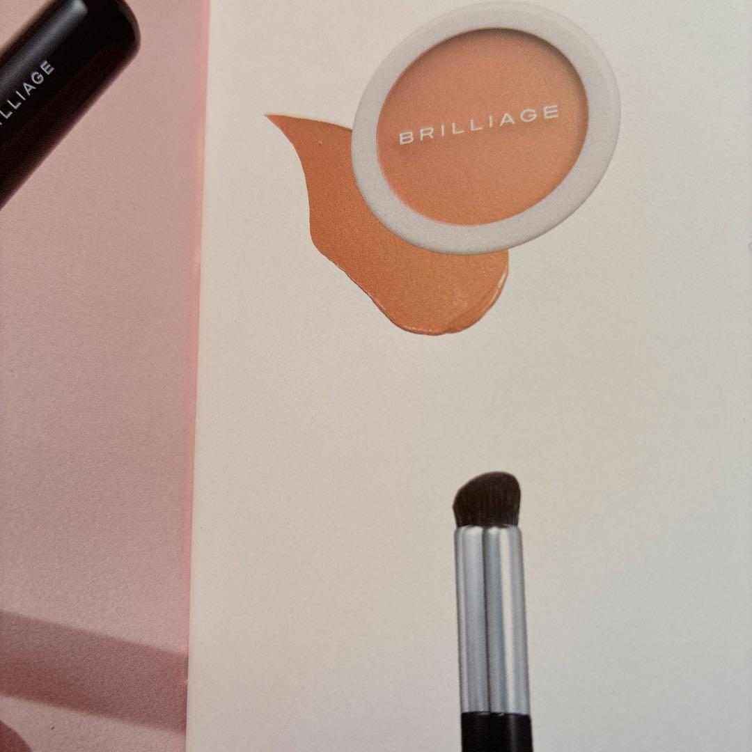 BRILLIAGE カモフラージュ　コンシーラチーク&ワイドフィンガーブラシ