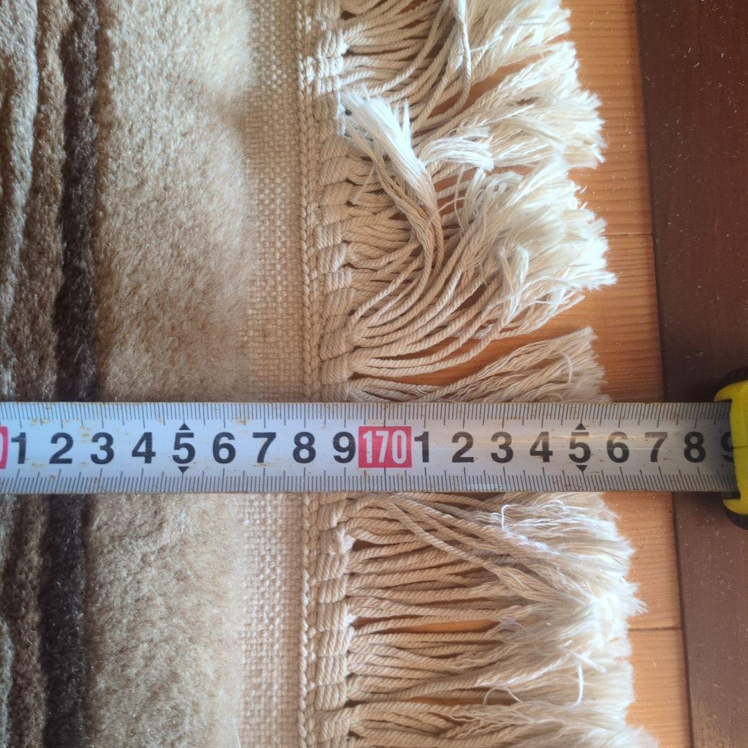 ◆ルパンヒデロウ◆ 天然色羊毛100% 中国段通 元宝緞通 90段