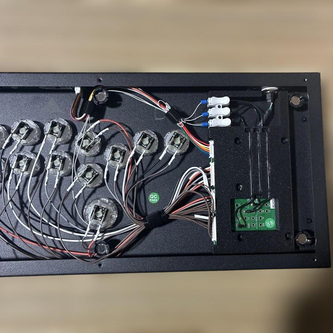 hitBOX ULTRA ヒットボックス ウルトラ レバーレス PS5対応