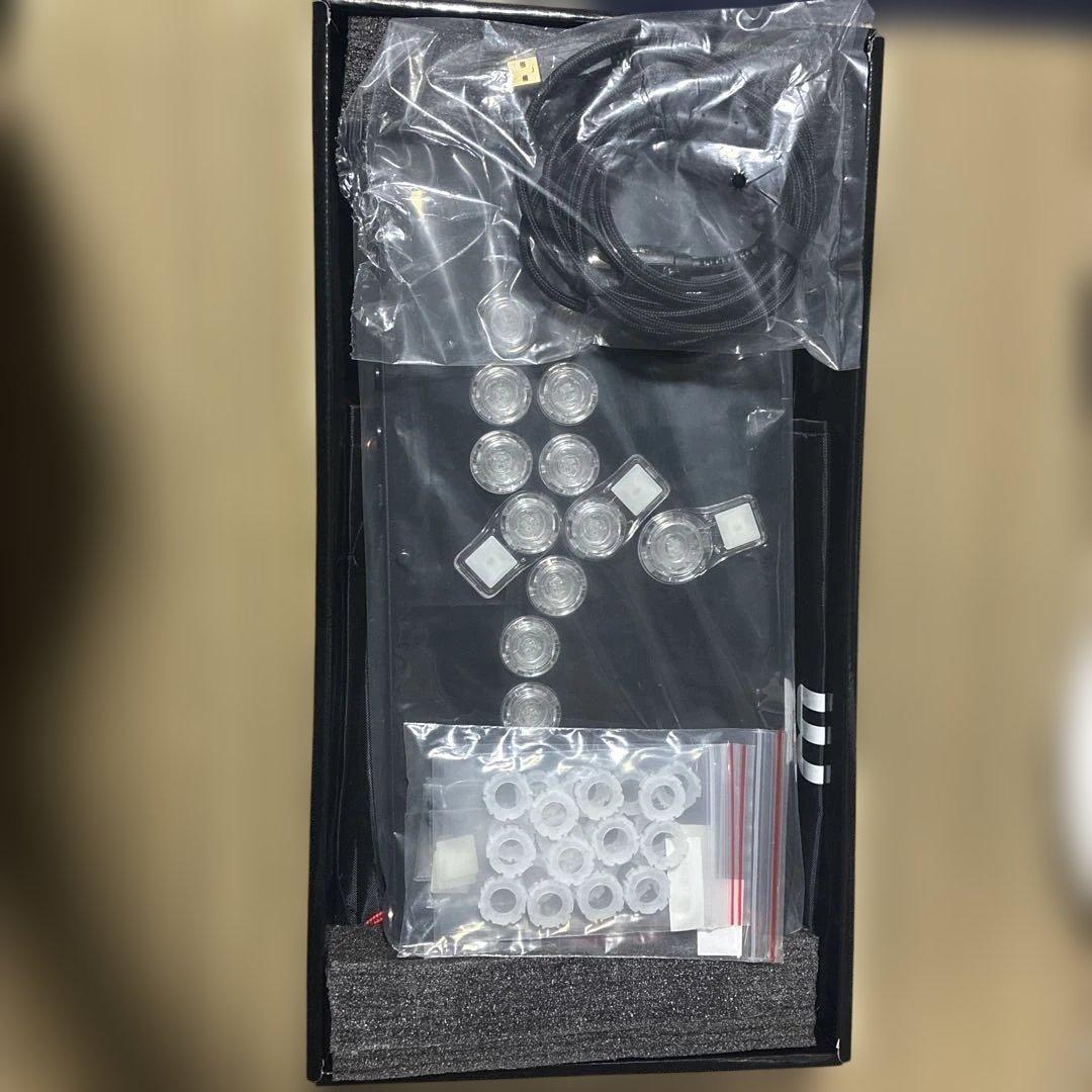 hitBOX ULTRA ヒットボックス ウルトラ レバーレス PS5対応