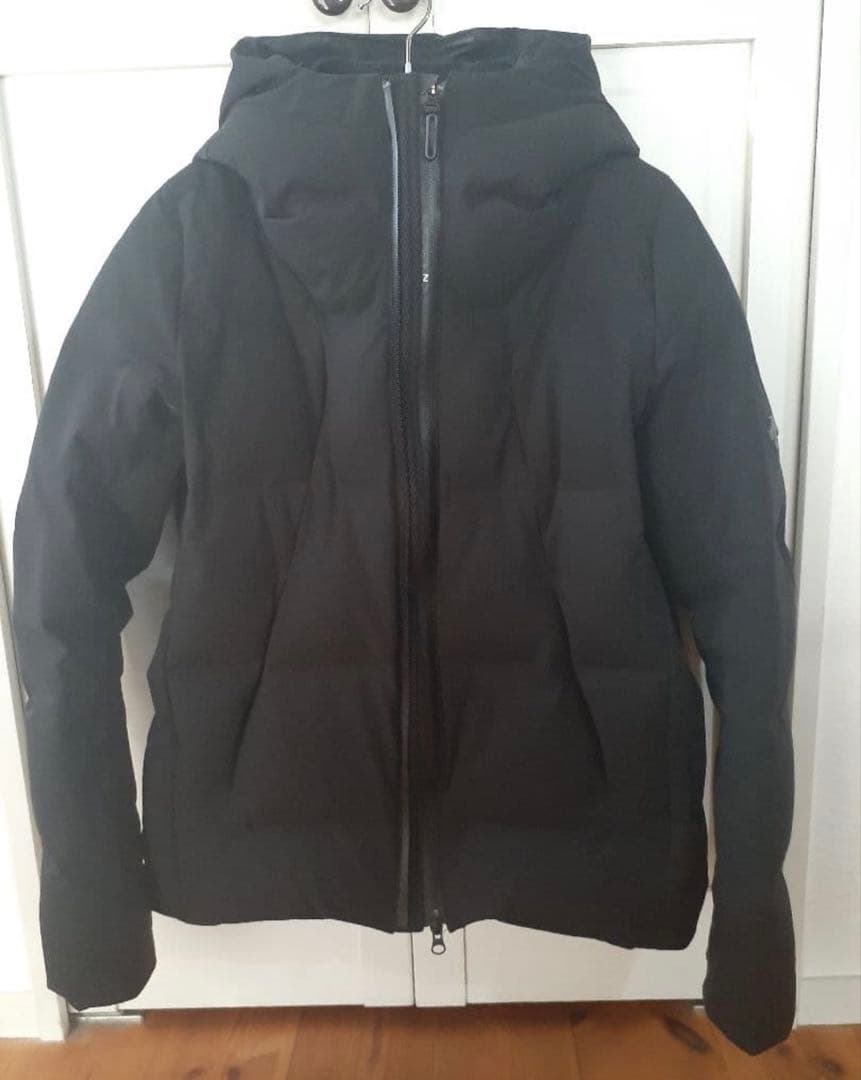 DESCENTE　水沢ダウン