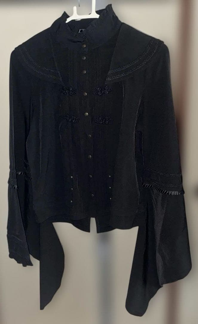 OZZ ON JAPAN 琉球浪漫着物袖ぶらうす 黒 和柄 和ロリ ブラウス