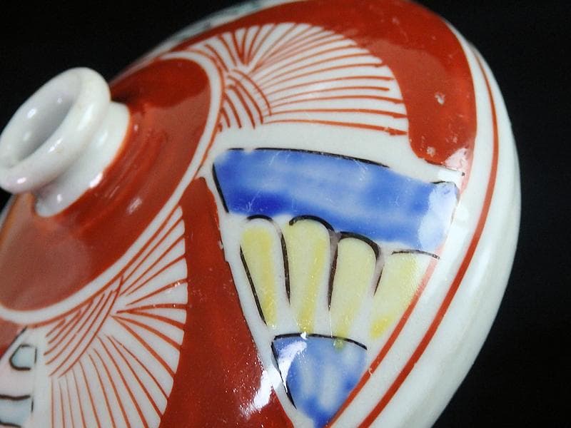 伊万里　瀬戸　色絵　線描き捻り紋の図　油壷　E420AS-fbkq