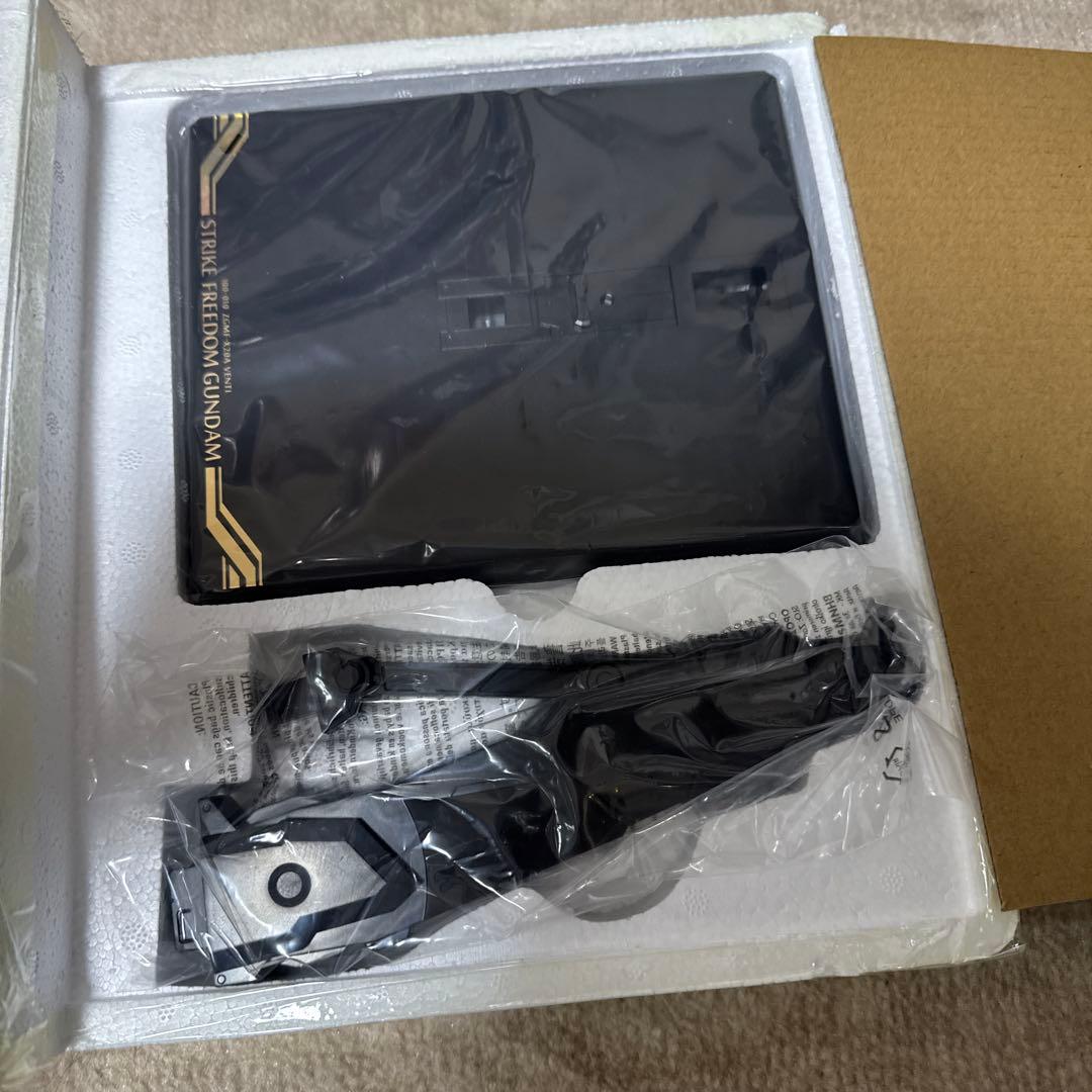 メタルビルド ストライクフリーダムガンダム 光の翼 SOUL BLUE Ver.