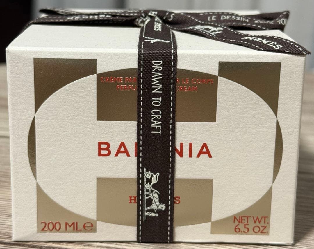 バレニア パフュームド ボディクリーム