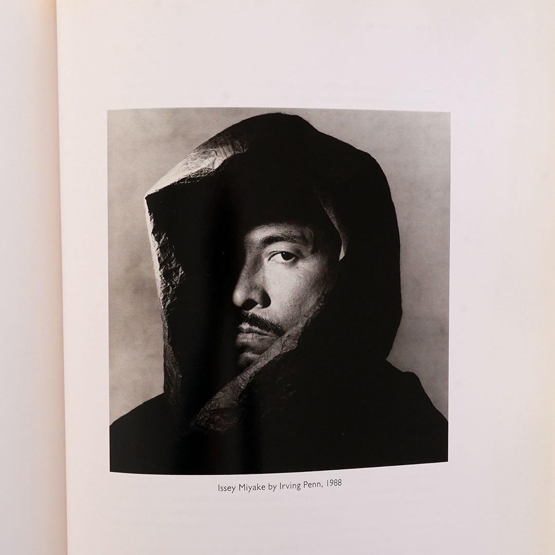 ISSEY MIYAKE 写真集　アーヴィング・ペン 撮影