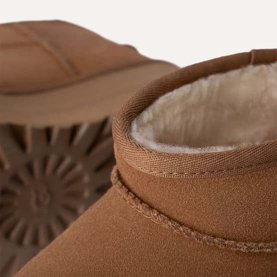 ☆新品未使用☆UGG ブラウン厚底 ムートンブーツ