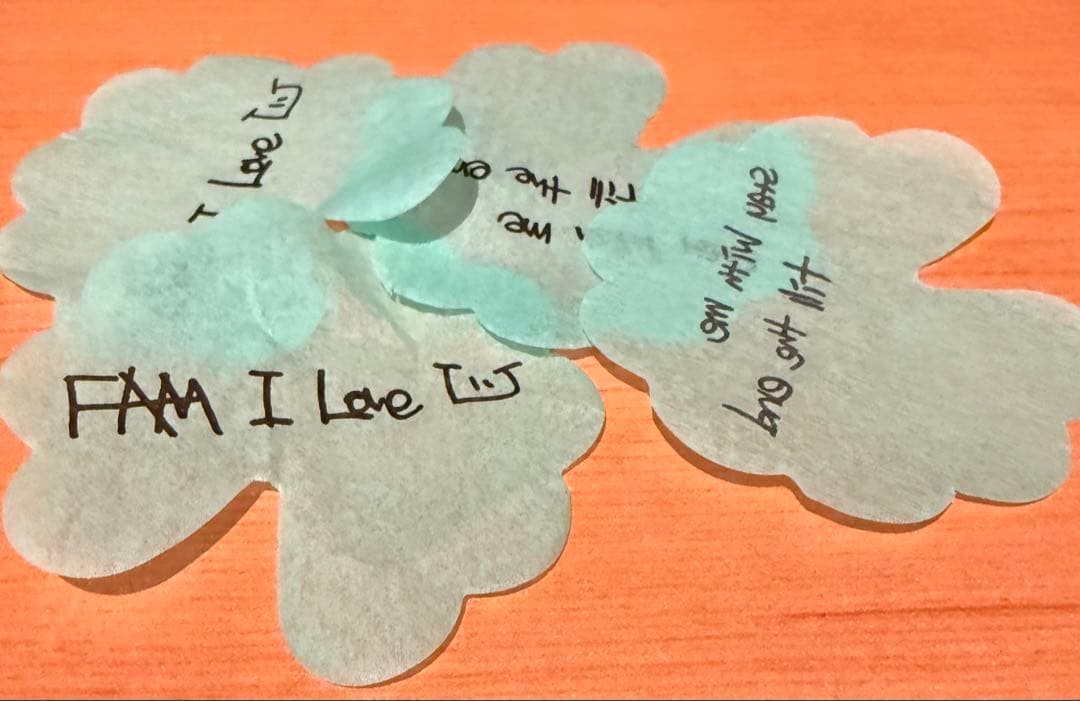 G-DRAGON 'FAM’ MEETING FAM+ILY 入場特典